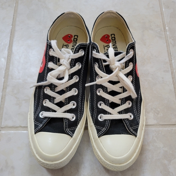 Comme Des Garçons PLAY x Converse Unisex Chuck Taylor Sneakers - Picture 2 of 7